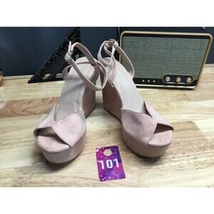 Chinese Laundry Erga Womens 8.5 Pink Suede Buckle Formal Platform Wedge Sandals